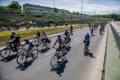 Gdansk. Droga Zielona. Wielki Przejazd Rowerowy.
12.06.2016
fot....
