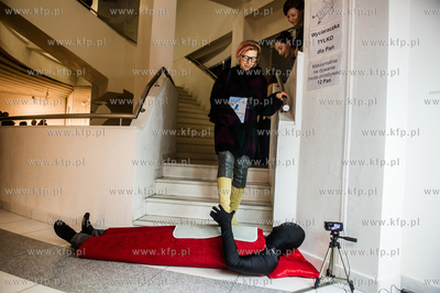 Sopot. Państwowa Galeria Sztuki. V Dwubiegunowe Międzynarodowe...