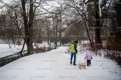 Gdańsk. Niedzielny, mroźny i śnieżny spacer po...