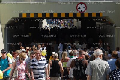 Otwarcie tunelu pod deptakiem ul. Bohaterow Monte Cassino...