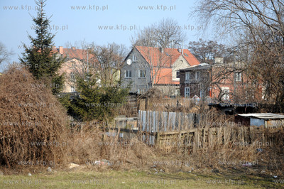 Dzielnica Gdanska Letnica, ul. Uczniowska.
25.03.2010
fot....