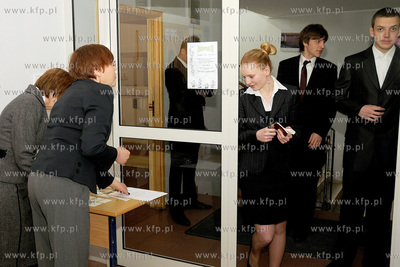 Matura pisemna z matematyki w Salezjanskim Liceum Ogolnoksztalcacym...