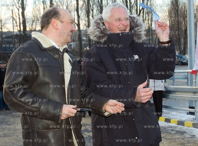 Nowa dwupoziomowa rampe oddano do uzytku na nabrzezu...