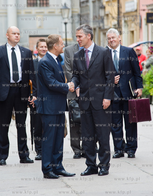 Gdansk. Ulica Dluga. Wizyta premiera Norwegii Jensa...