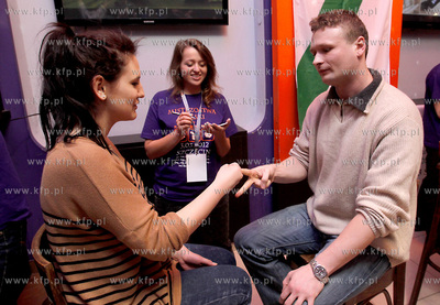 Mistrzostwa Polski w grze Kamien Nozyce Papier - rozgrywane...