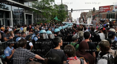 Chicago. Manifestacja przedstawicieli ruchu Okupuj...