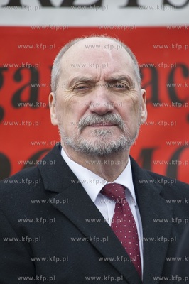 Gołubie. Obchody 73 rocznicy śmierci porucznika Józefa...