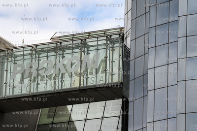 Gdynia. Budynek Prokom Sofrware S.A. przy ul. Podolskiej....