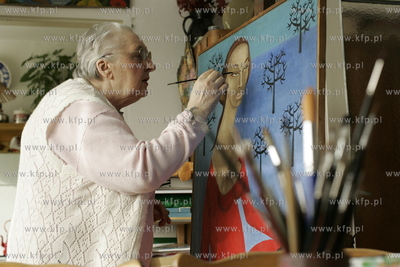 Lucyna Legut - Lucha - aktorka, malarka, pisarka. Na...