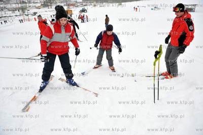 Stok narciarski w Przywidzu na Kaszubach. Na miejscu...