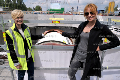 Gdansk, ul. Ku Ujsciu. Chrzest maszyny TBM, ktora otrzymala...