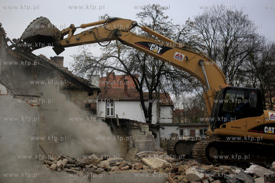 Gdansk. Rozbiorka pierwszej piekarni firmy Szydlowski,...