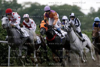 Wyscigi konne na sopockim hipodromie.
10.07.2011
fot.Krzysztof...