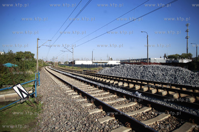 Gdansk. Remont  torow na trasie Gdansk Stocznia do...