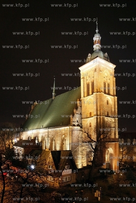 Nowa iluminacja kosciola sw. Bartlomieja w Gdansku.
22.12.2014
fot....