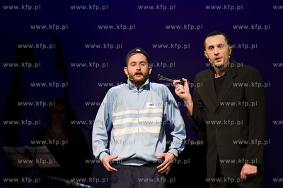 Teatr Miniatura w Gdańsku.  Koncert noworoczny Peron,...