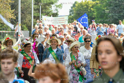 50. urodziny Zaspy. Parada mieszkańców w parku im....