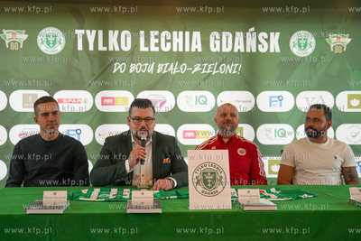 Hotel Amber. Konferencja Klubu Piłkarskiego "Tylko...