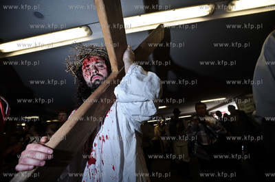 Wielki Piatek. Misterium Meki Panskiej na ulicach Gdanska....