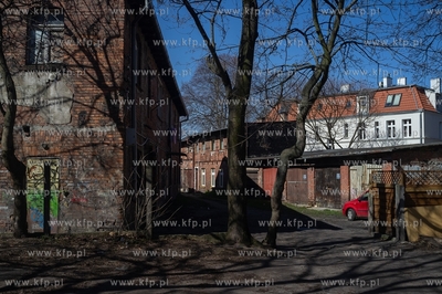 Gdańsk, Wrzeszcz, podwórko przy ulicy Małachowskiego...