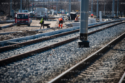Gdansk. Budowa ulic i torowisk na ul Hallera i Uczniowskiej,...