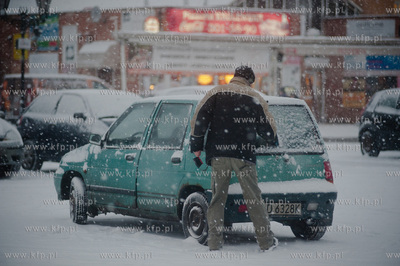 Gdansk. Zima i obfite opady sniegu wrocily do miasta.
08.01.2012
fot....