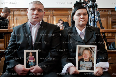 Sad Rejonowy w Gdansku. Rozprawa przeciwko Annie i...