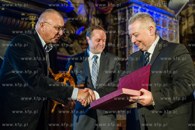 Gdansk. Dwor Artusa. Gala wreczenia nagrod dla zeglarzy...