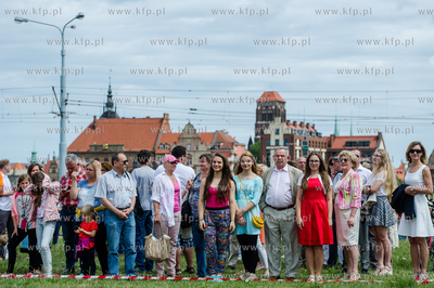 Gdansk. Skrzyzowanie ul. 3 Maja i Armii Krajowej. Pozegnalne...