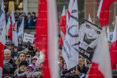 Gdansk. Manifestacja w obronie Wolnych Mediow zorganizowana...