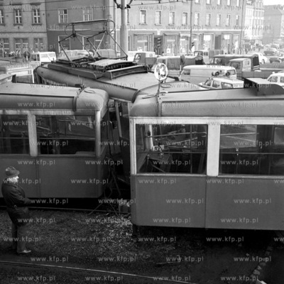 Kolizja tramwajow na wezle Hucisko w Gdansku. Tramwaj...