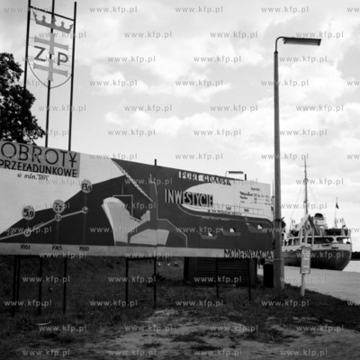 Reklama Portu Gdańsk. (Lata 60).
1961
0000170z
Fot....