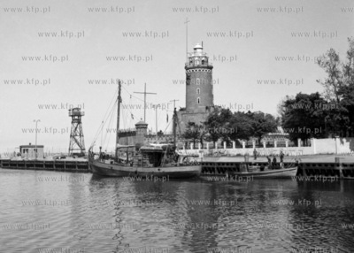 Latarnia morska w Kołobrzegu. (lata50).
1959
0002392z
Fot....