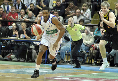Polska Liga Koszykowki. AZS Koszalin vs Sopot Trefl....