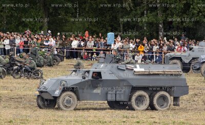 Co roku we wsi Krojanty kolo Chojnic odbywa sie inscenizacja...