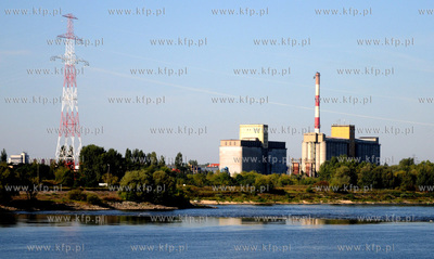 Zapora wodna we Wloclawku. Na prawym brzegu Wisly,...