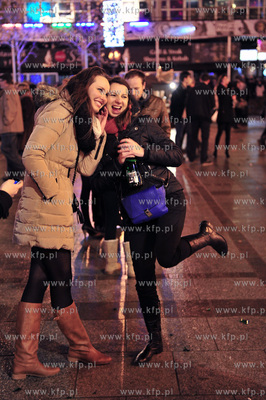 Sopot. Powitanie Nowego Roku na molo i Placu Przyjaciol...