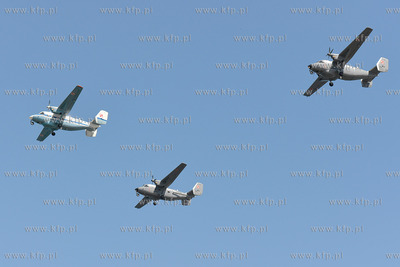 Festyn rodzinny w Pucku z okazji swieta lotnictwa morskiego....