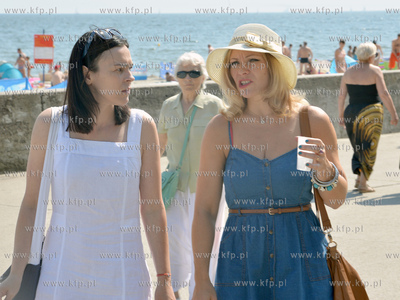 IV. Nadmorski Plener Czytelniczy Gdynia 2015. 55 oficyn...