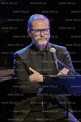 Teatr Atelier w Sopocie. Poemat jazzowy BONA z muzyka...