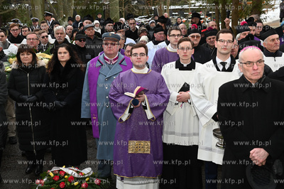 Cmentarz Witomiński w Gdyni. Uroczystości pogrzebowe...