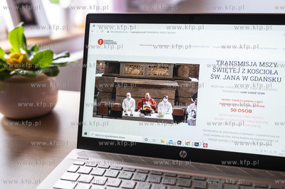 Transmisja Mszy Świętej z Kościoła Św. Jana w...