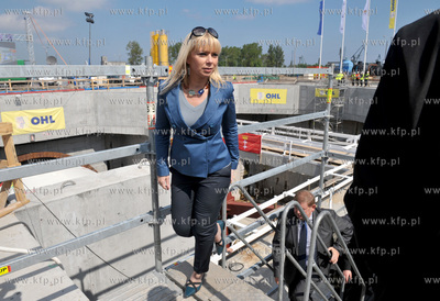 Gdansk, ul. Ku Ujsciu. Chrzest maszyny TBM, ktora otrzymala...