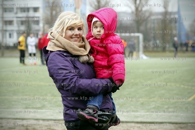 Gdansk Zaspa. Pilkarski turniej dzikich druzyn Do przerwy...