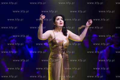 Włoska noc. Gala Sylwestrowo-noworoczna. Nz.  Aleksandra...