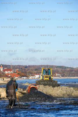 Refulacja plaży miejskiej w Sopocie, dzieki czemu...