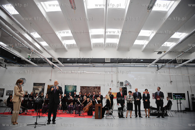 Gdansk. Uroczystosci zakonczenia III etapu rozbudowy...