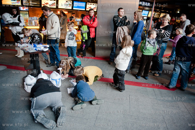 Gdansk. alfa Centrum. Kino Helios. Polish Garrison...