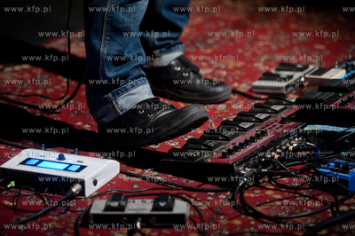 Gdansk. Klub Plama. Koncert Bajzel Supersam. Czlowiek...