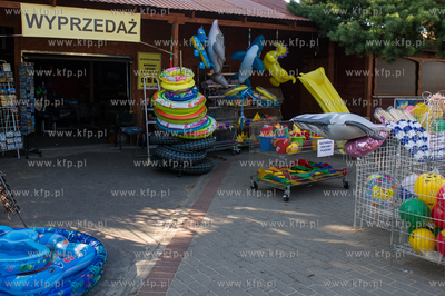 Gdansk. Letni wypoczynek na plazy miejskiej Stogi....